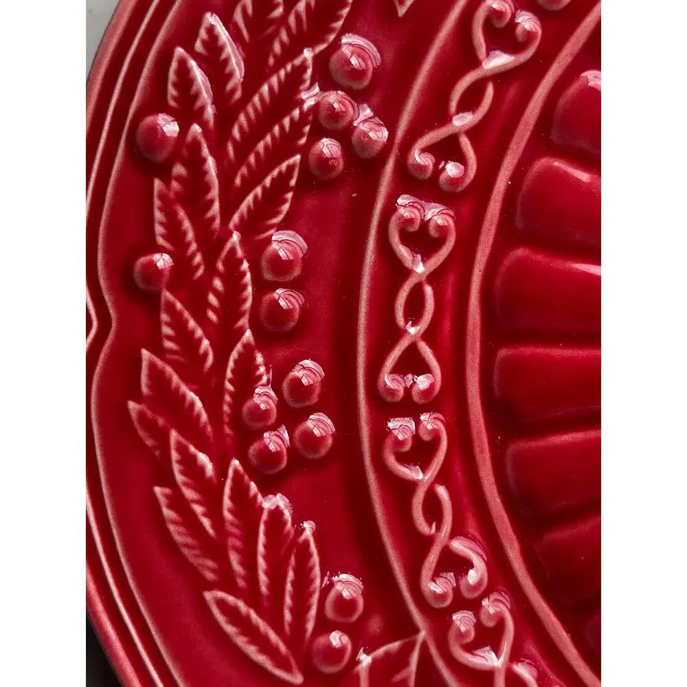 Bordallo Pinheiro Portugal Red Poinsettia Holly Charger Plate 12